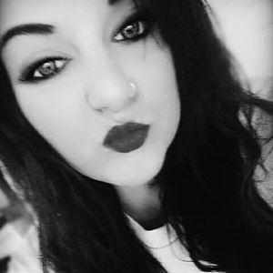 Meet your Posher, Letitia